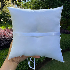 Coussin porte-alliances satin dentelle & perles — Cérémonie mariage