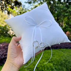 Coussin porte-alliances satin dentelle & perles — Cérémonie mariage