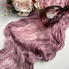 Chemin de Table Gaze Froissée — Mariage Boho & Réception Orientale