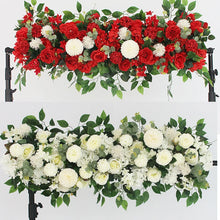 Rangée de roses artificielles 100 cm — Décor de mariage